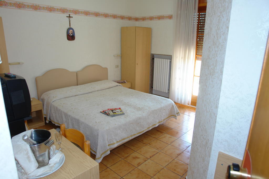 Hotel Gaggiano San Giovanni Rotondo Rom bilde